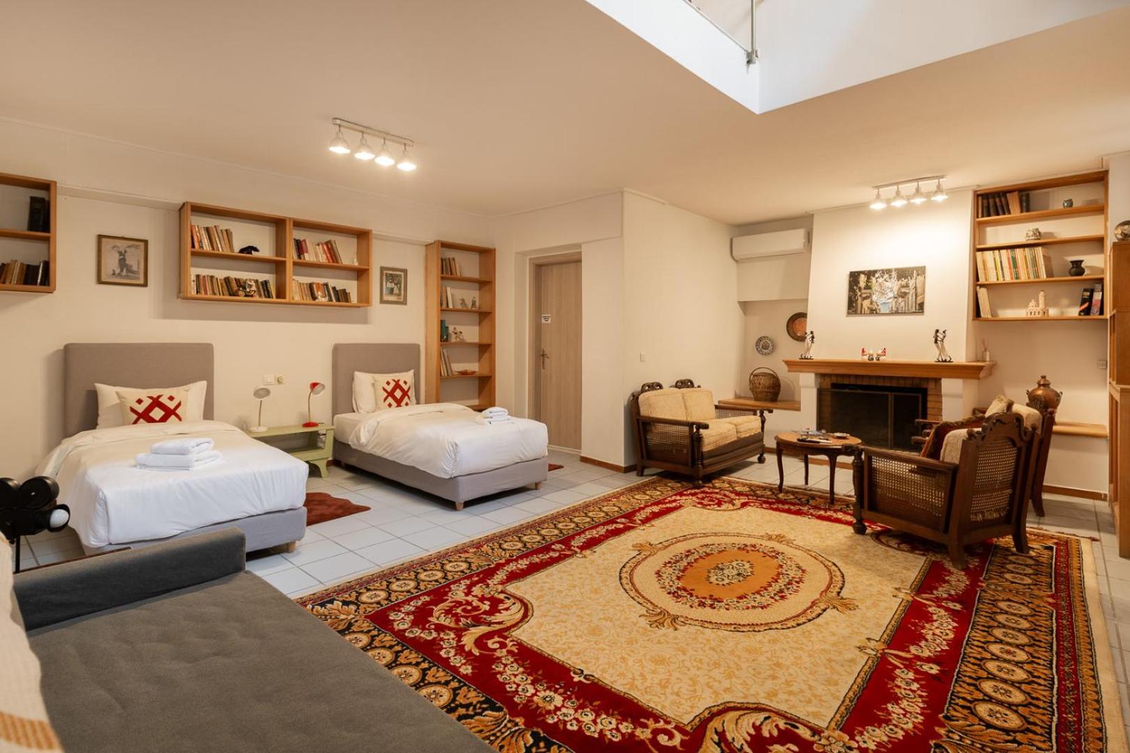 Athenian Getaway In Plaka With Acropolis View By Athenian Homes Appartement *