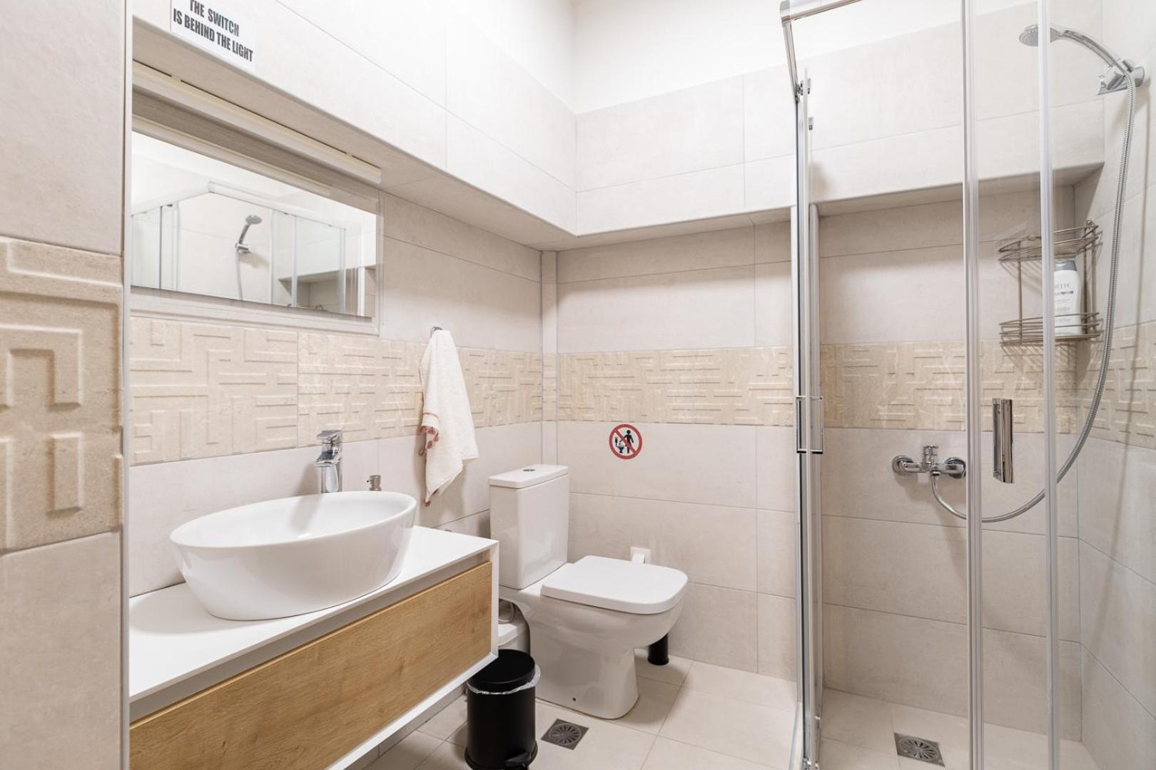Apartment Athenian Getaway In Plaka With Acropolis View By Athenian Homes *