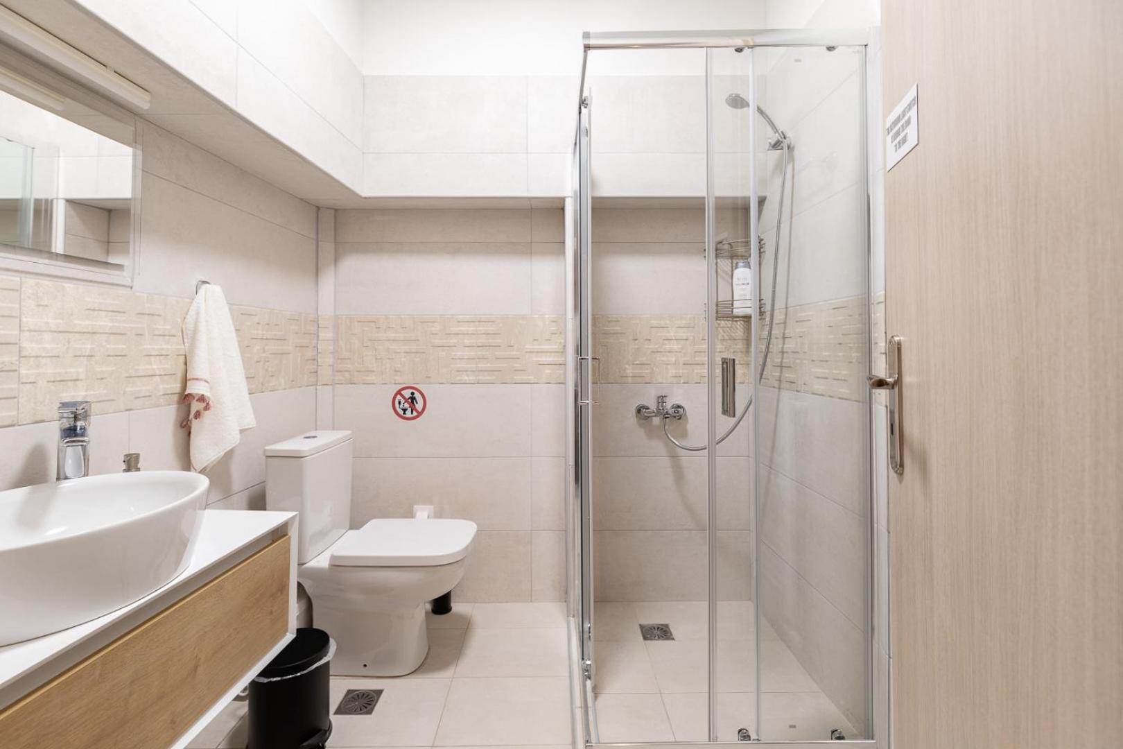 Athenian Getaway In Plaka With Acropolis View By Athenian Homes Apartment *
