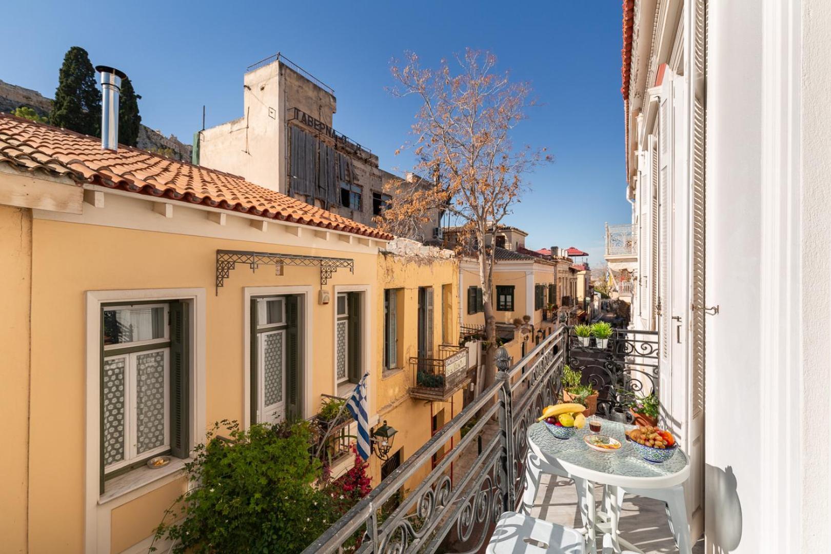 Athenian Getaway In Plaka With Acropolis View By Athenian Homes Appartement