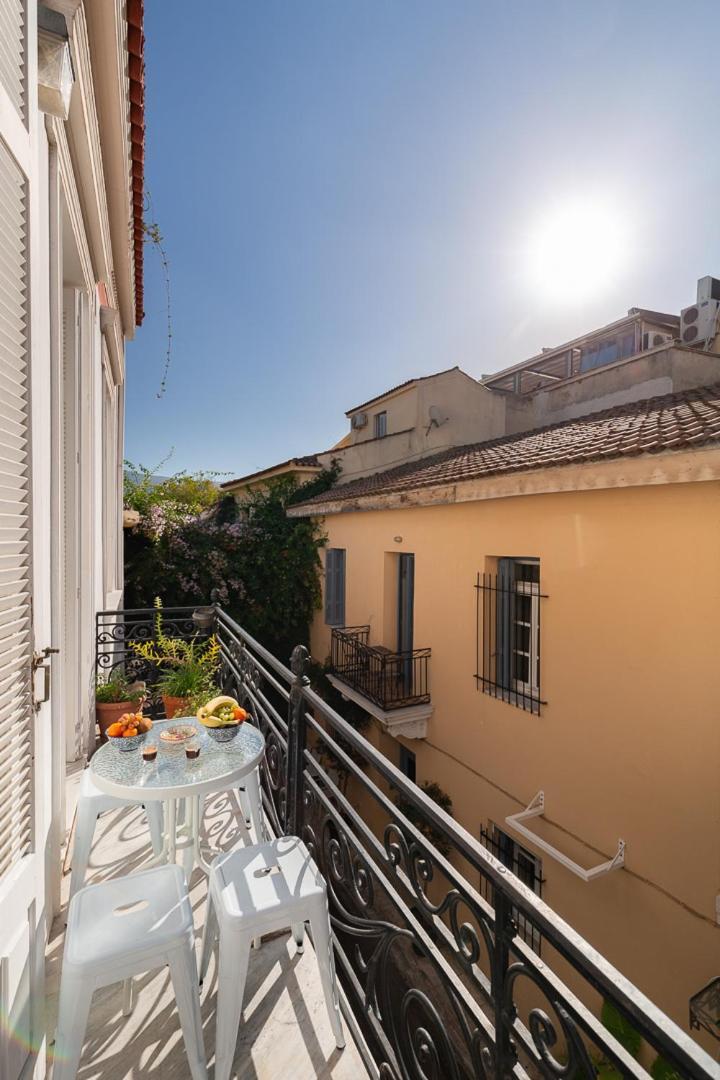 Athenian Getaway In Plaka With Acropolis View By Athenian Homes * Athene