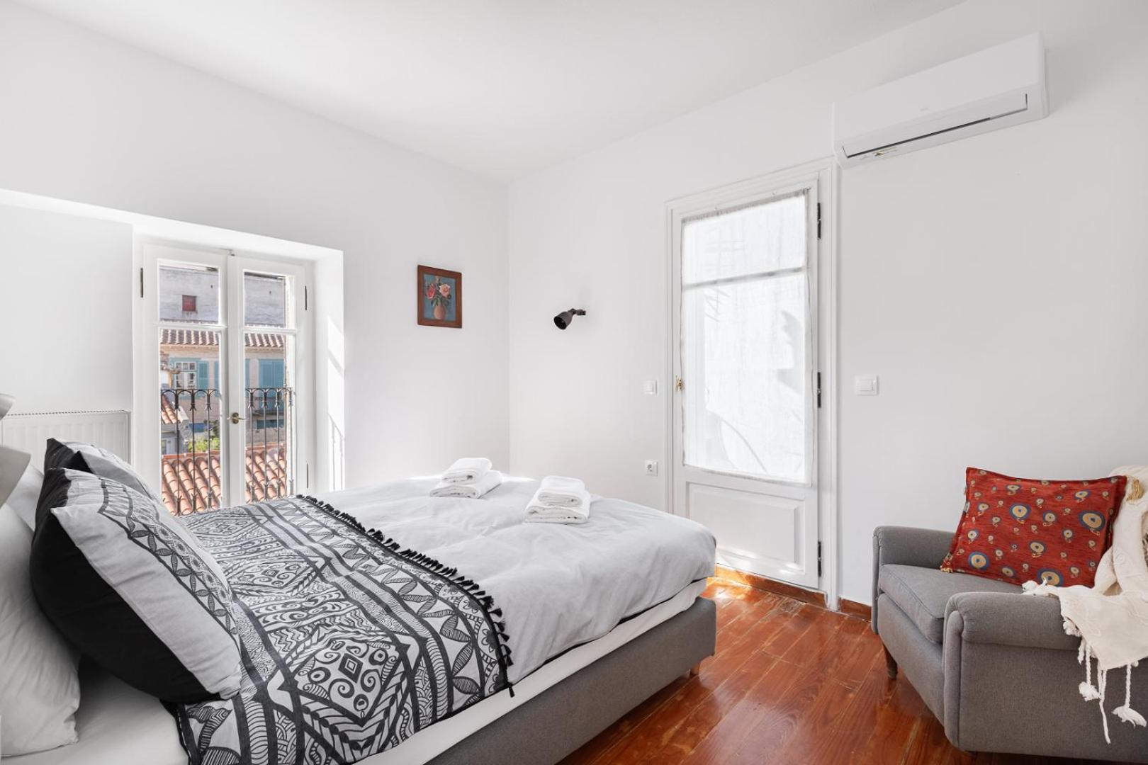 Athenian Getaway In Plaka With Acropolis View By Athenian Homes Apartment Athens