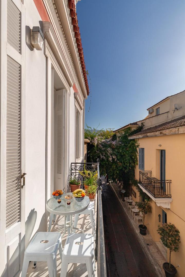 Athenian Getaway In Plaka With Acropolis View By Athenian Homes Appartement